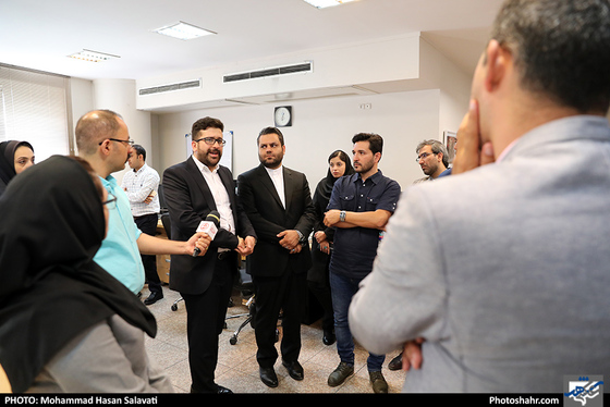 بازدید سردبیران روزنامه ها ومسئولان خبرگزاری های سراسر کشور از روزنامه شهرآرا / عکس: محمد حسن صلواتی / شهرآرا