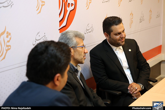 بازدید جمعی از مسئولین شهری از روزنامه شهرآرا به مناسبت روز خبرنگار / عکس: نیما نجف زاده / شهرآرا
