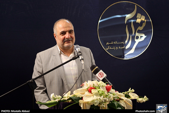 بازدید جمعی از مسئولان از روزنامه شهرآرا در روز خبرنگار / عکس: مصطفی عباسی / شهرآرا