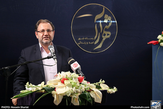 بازدید جمعی از مسئولان از روزنامه شهرآرا در روز خبرنگار / عکس: حسین شریعت / شهرآرا