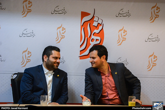 بازدید جمعی از مسئولین شهری از روزنامه شهرآرا به مناسبت روز خبرنگار- 4 / شهرآرا
