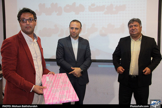 مراسم تودیع و معارفه رئیس هیات والیبال خراسان رضوی