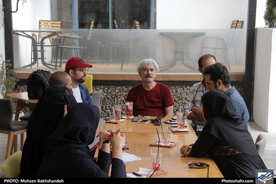 نشست خبری عوامل تئاتر دریاچه قو