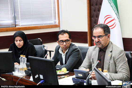 نشست خبری رئیس کمیسیون حمل و نقل و ترافیک شورای شهر مشهد / عکس: نیما نجف زاده / شهرآرا