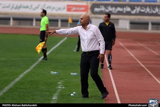 بازی تیم های سیاه جامگان و خونه به خونه از سری مسابقات دسته اول فوتبال کشور / عکس: محسن بخشنده / شهرآرا