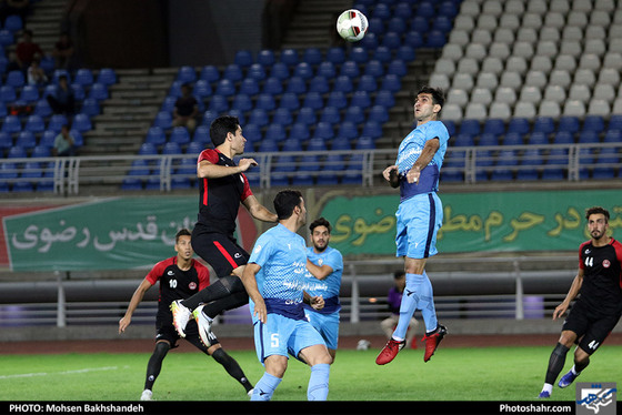 بازی تیم های سیاه جامگان و خونه به خونه از سری مسابقات دسته اول فوتبال کشور / عکس: محسن بخشنده / شهرآرا