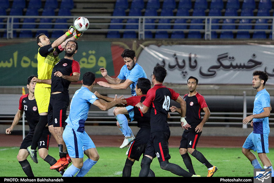 بازی تیم های سیاه جامگان و خونه به خونه از سری مسابقات دسته اول فوتبال کشور / عکس: محسن بخشنده / شهرآرا