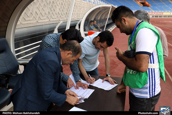 بازی تیم های سیاه جامگان و خونه به خونه از سری مسابقات دسته اول فوتبال کشور / عکس: محسن بخشنده / شهرآرا