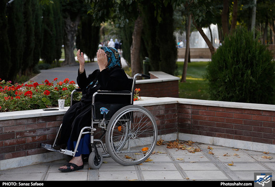 مراسم دعای عرفه در بوستان ملت / ساناز صفائی / شهرآرا