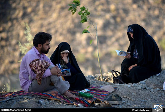 مراسم دعای عرفه در بوستان ملت / محمد عقیلی / شهرآرا