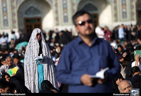 مراسم دعای عرفه درحرم مطهر رضوی / عکس: نیما نجف زاده / شهرآرا