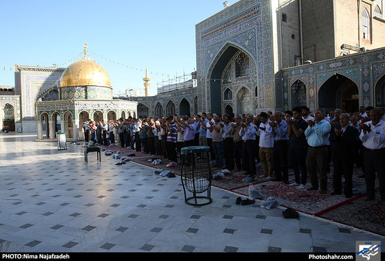 نماز عید قربان در حرم مطهر رضوی‎ / عکس: نیما نجف زاده / شهرآرا