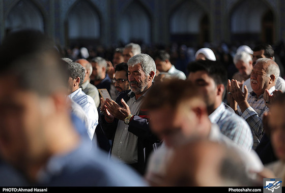 نماز عید قربان در حرم مطهر رضوی‎ / عکس: احمدحسنی / شهرآرا