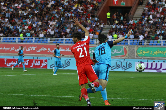 لیگ برتر فوتبال/ مسابقه پدیده مشهد و پیکان تهران / عکس: محسن بخشنده / شهرآرا