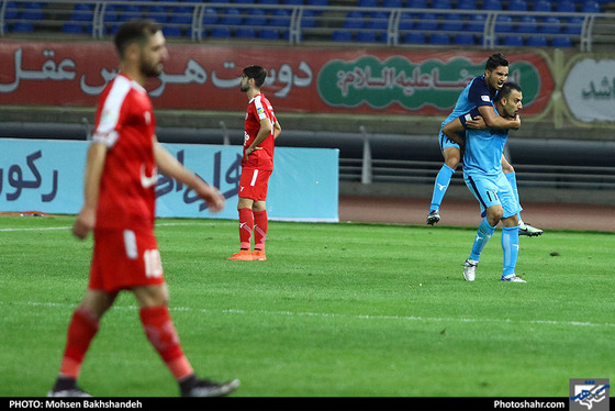 لیگ برتر فوتبال/ مسابقه پدیده مشهد و پیکان تهران / عکس: محسن بخشنده / شهرآرا