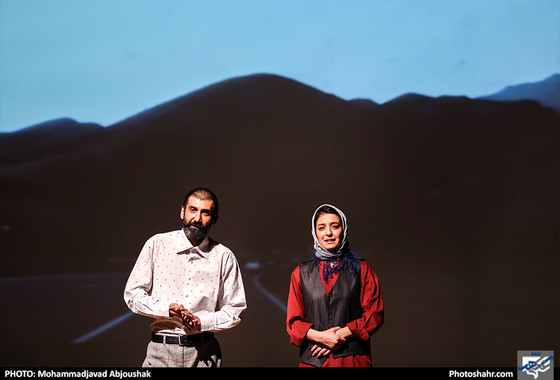 نمایش چند مسافر / عکس: محمد جواد آبجوشک / شهرآرا