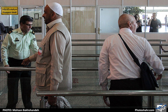 بازگشت نخستین گروه حجاج خراسانی به مشهد / عکس: محسن بخشنده / شهرآرا