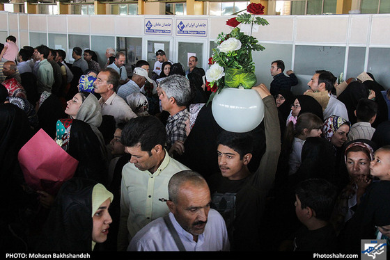 بازگشت نخستین گروه حجاج خراسانی به مشهد / عکس: محسن بخشنده / شهرآرا