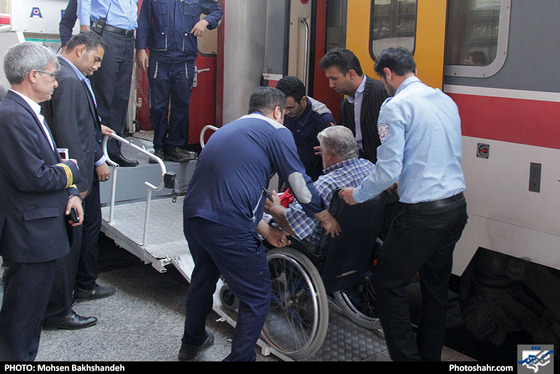 نخستین واگن مخصوص جانبازان و معلولان در شبکه ریلی کشور / عکس: محسن بخشنده / شهرآرا
