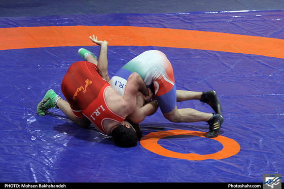 لیگ برتر کشتی فرنگی/مسابقه شهرما مشهد و رعد پدافند البرز‎