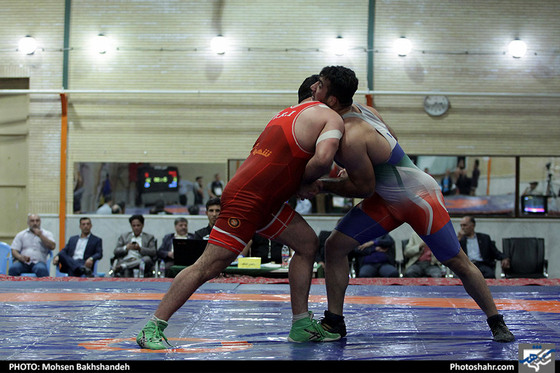 لیگ برتر کشتی فرنگی/مسابقه شهرما مشهد و رعد پدافند البرز‎