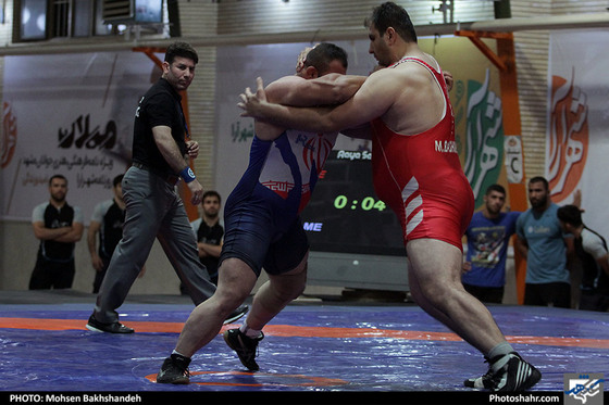 لیگ برتر کشتی فرنگی/مسابقه شهرما مشهد و رعد پدافند البرز‎
