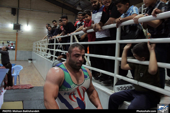 لیگ برتر کشتی فرنگی/مسابقه شهرما مشهد و رعد پدافند البرز‎