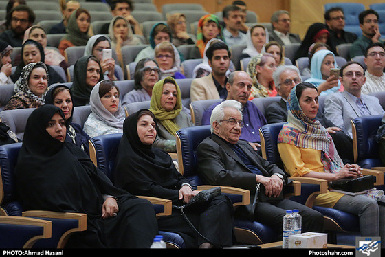 تجلیل از بانو ایران درودی / عکس: احمد حسنی / شهرآرا