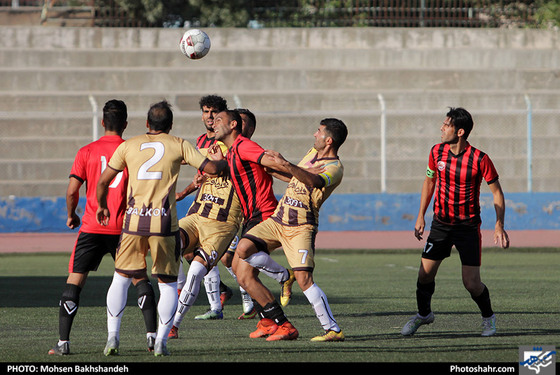 لیگ دسته یک فوتبال / مشکی پوشان خراسان و قشقایی شیراز / عکس: محسن بخشنده / شهرآرا