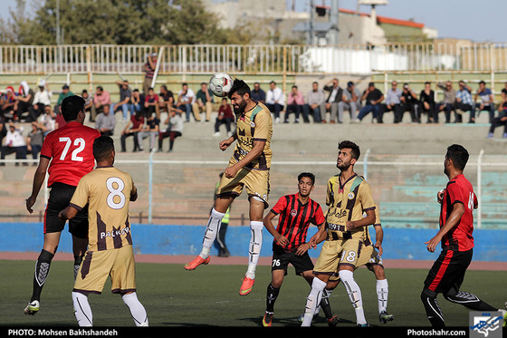 لیگ دسته یک فوتبال / مشکی پوشان خراسان و قشقایی شیراز / عکس: محسن بخشنده / شهرآرا
