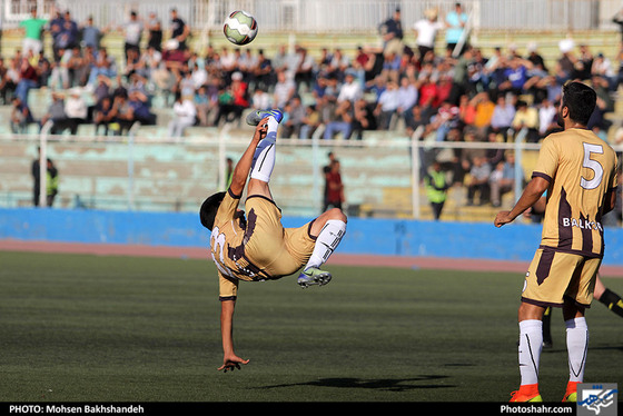 لیگ دسته یک فوتبال / مشکی پوشان خراسان و قشقایی شیراز / عکس: محسن بخشنده / شهرآرا
