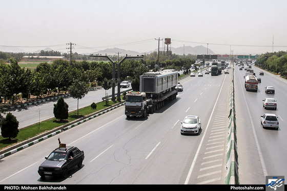 ورود سیزدهمین قطار خط دو قطارشهری به مشهد / عکس: محسن بخشنده / شهرآرا