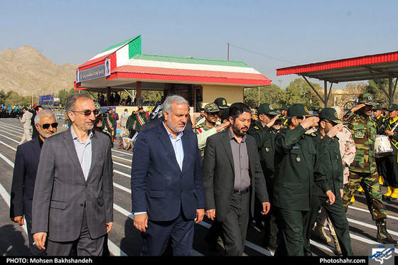 صبحگاه مرکزی رزمایش اقتدار عاشورایی بسیج / عکس:  محسن بخشنده / شهرآرا