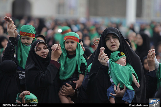 همایش شیرخوارگان حسینی در حرم مطهر رضوی / عکس: محسن بخشنده / شهرآرا