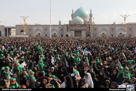 همایش شیرخوارگان حسینی در حرم مطهر رضوی / عکس: محسن بخشنده / شهرآرا