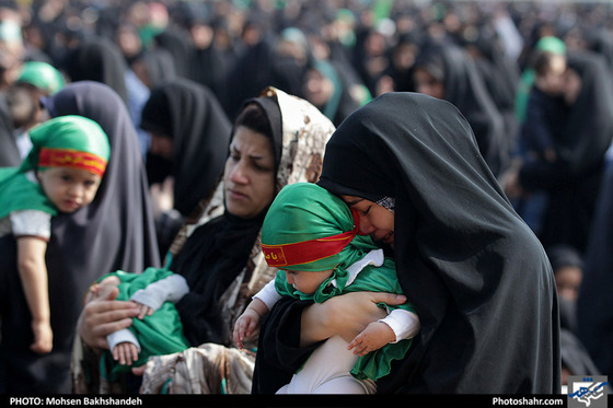 همایش شیرخوارگان حسینی در حرم مطهر رضوی / عکس: محسن بخشنده / شهرآرا