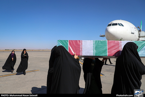 استقبال از پیکر مطهر 9 شهید گمنام و 2 شهید مدافع حرم / عکس: محمدحسن صلواتی / شهرآرا