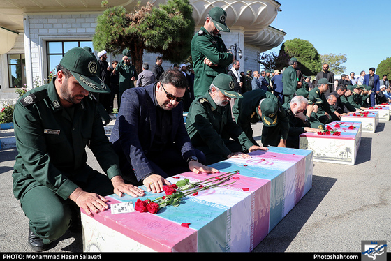 استقبال از پیکر مطهر 9 شهید گمنام و 2 شهید مدافع حرم / عکس: محمدحسن صلواتی / شهرآرا