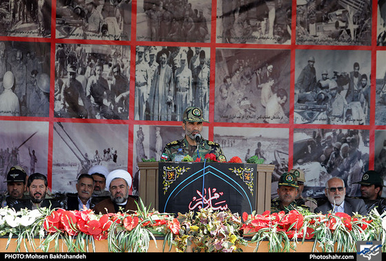 صبحگاه مشترک نیروهای مسلح خراسان رضوی / عکس: محسن بخشنده / شهرآرا