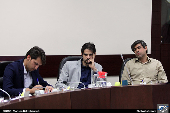 نشست هم اندیشی جمعی از اعضای شورای شهر با نخبگان و استعداد های برتر / عکس: محسن بخشنده / شهرآرا