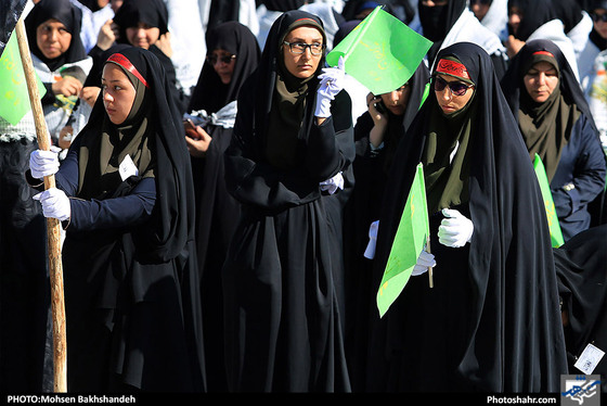 اجتماع عظیم بسیجیان در حرم مطهر رضوی / عکس: محسن بخشنده / شهرآرا