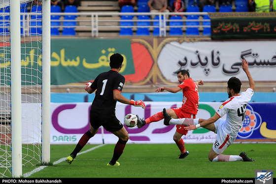 جام حذفی فوتبال / پدیده مشهد و فولاد خوزستان / عکس: محسن بخشنده / شهرآرا