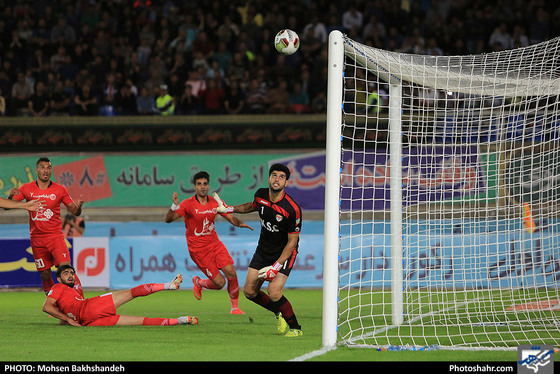 جام حذفی فوتبال / پدیده مشهد و فولاد خوزستان / عکس: محسن بخشنده / شهرآرا