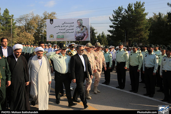 مراسم صبحگاه مشترک ناجا / عکس: محسن بخشنده /  شهرآرا