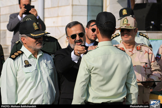 مراسم صبحگاه مشترک ناجا / عکس: محسن بخشنده /  شهرآرا