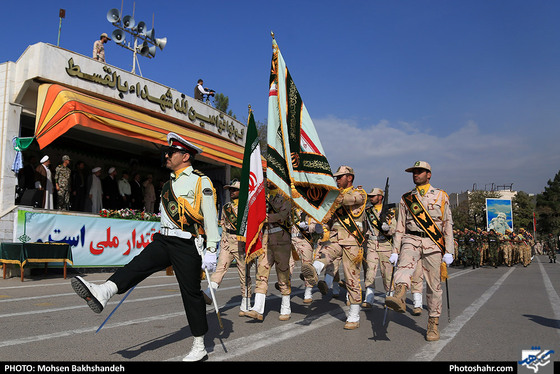 مراسم صبحگاه مشترک ناجا / عکس: محسن بخشنده /  شهرآرا