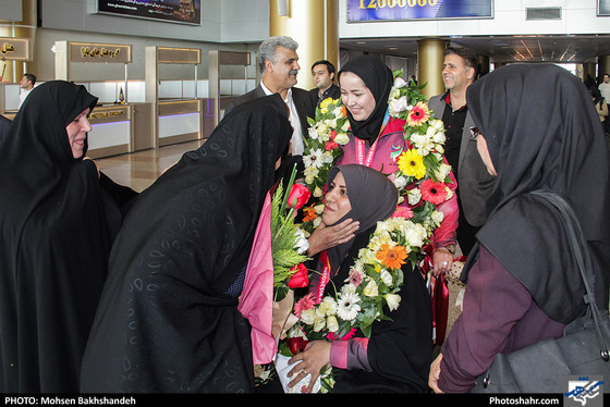 استقبال از مدال آوران خراسانی مسابقات پارا آسیایی جاکارتا / عکس: محسن بخشنده / شهرآرا