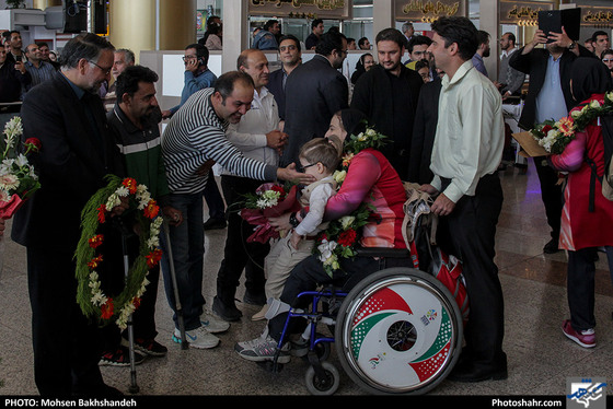 استقبال از مدال آوران خراسانی مسابقات پارا آسیایی جاکارتا / عکس: محسن بخشنده / شهرآرا