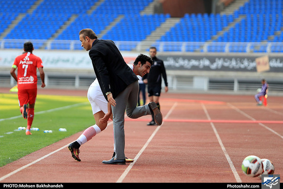 لیگ برتر فوتبال  مسابقه پدیده مشهد و فولاد خوزستان / عکس: محسن بخشنده / شهرآرا