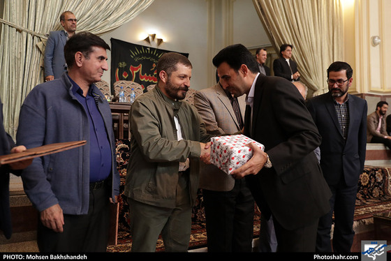 اختتامیه مسابقات فوتبال جام مهربانی و رسانه / عکس: محسن بخشنده / شهرآرا